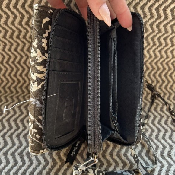 Vera Bradley Black Women Purse Card And Coin Wallet 4" Crossbody Strap Hand Bag - Picture 6 of 8